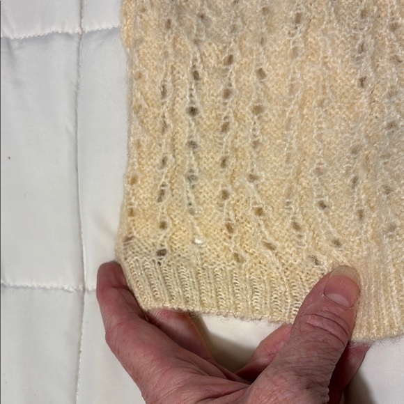 Crochet Cream Crop Top Tie Spaghetti Strap - Picture 8 of 10